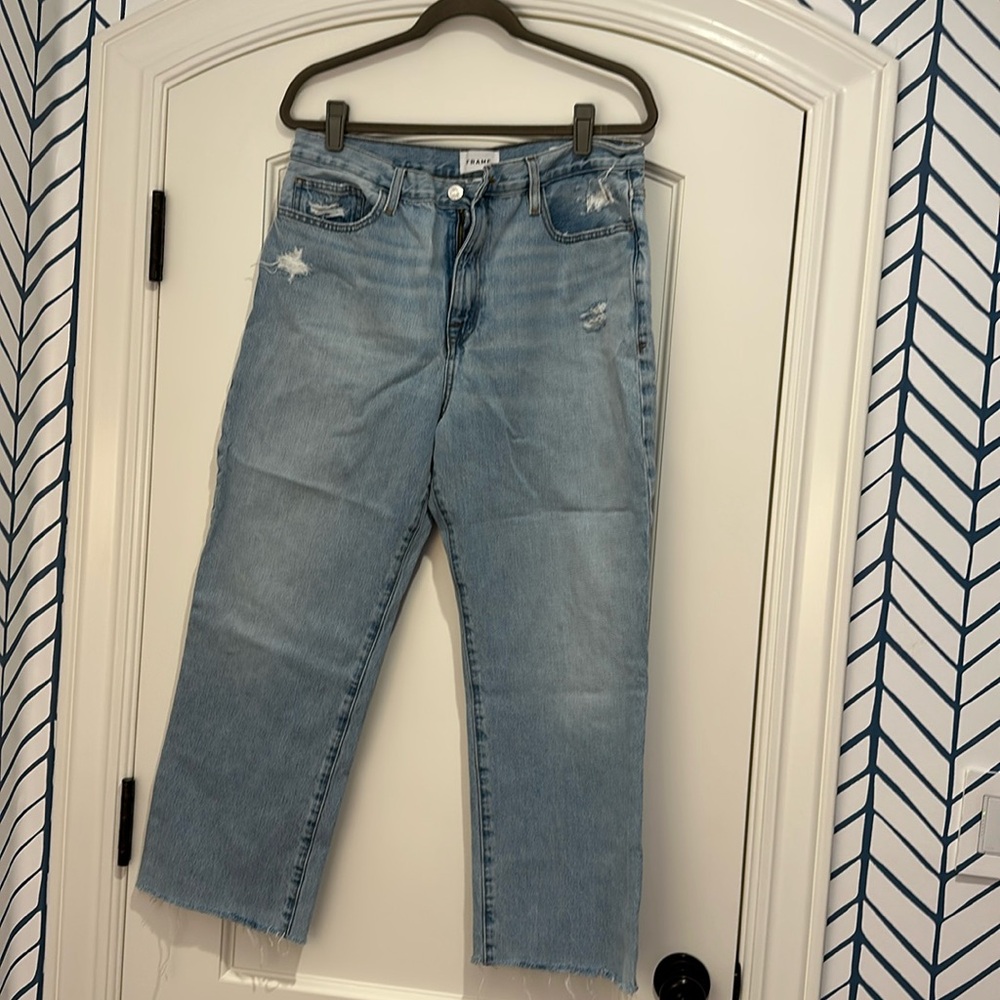 Frame denim jeans. Size 31. Le Jane crop.